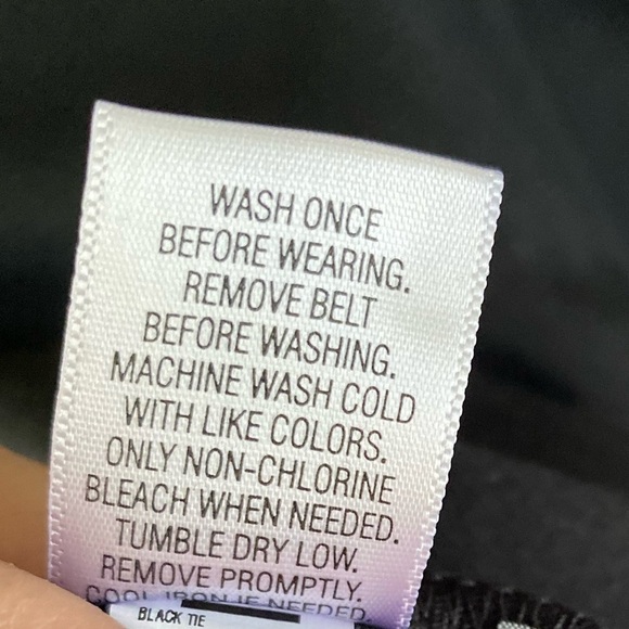 DANA Buchman Woman Black Tie Sleeveless Color Block Dress - Picture 9 of 11